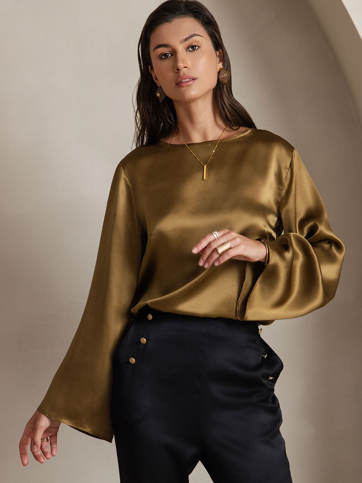 19Momme Silk Bell Sleeve Boat Neck Women's Top