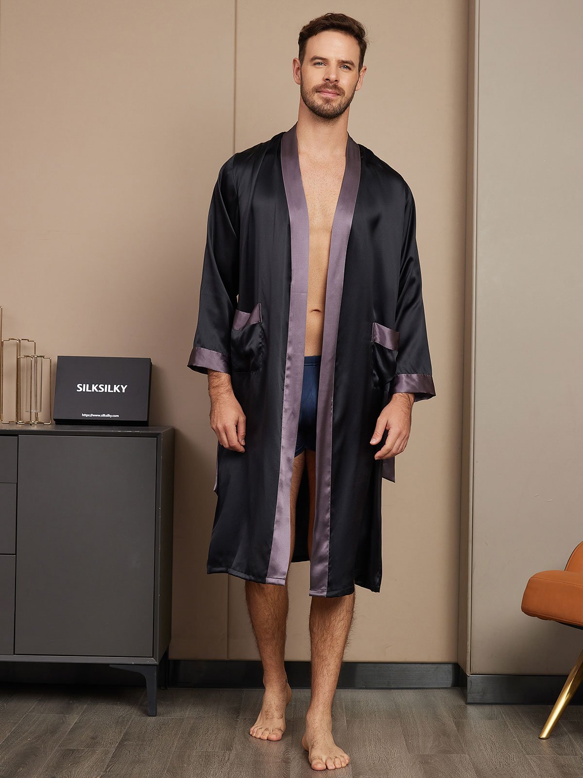 Clearance - Pure Silk Classic Long Sleeve Mens Robe